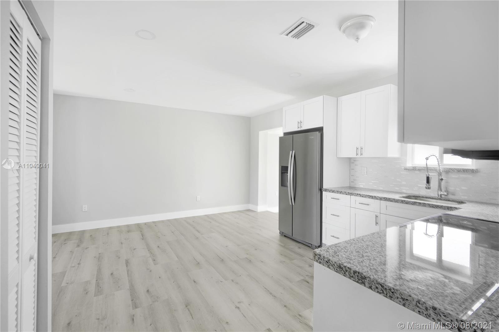 See details / 1999 sq. ft. $ 2021-05-10 0 Photo