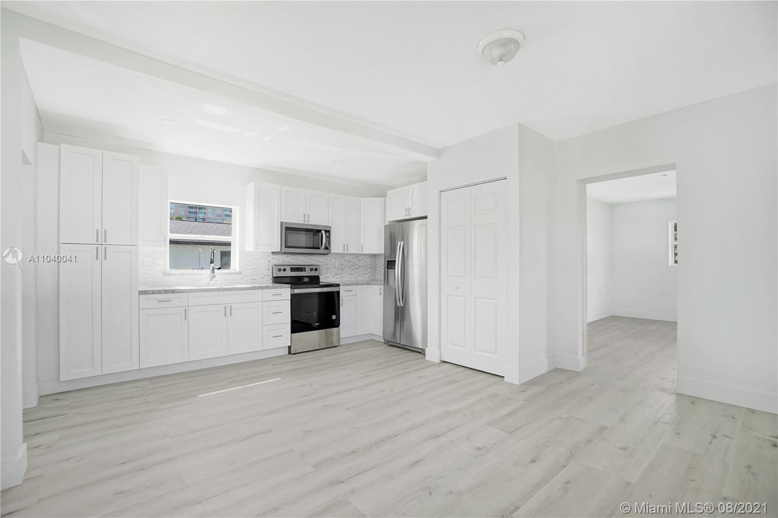 See details / 1999 sq. ft. $ 2021-05-10 0 Photo
