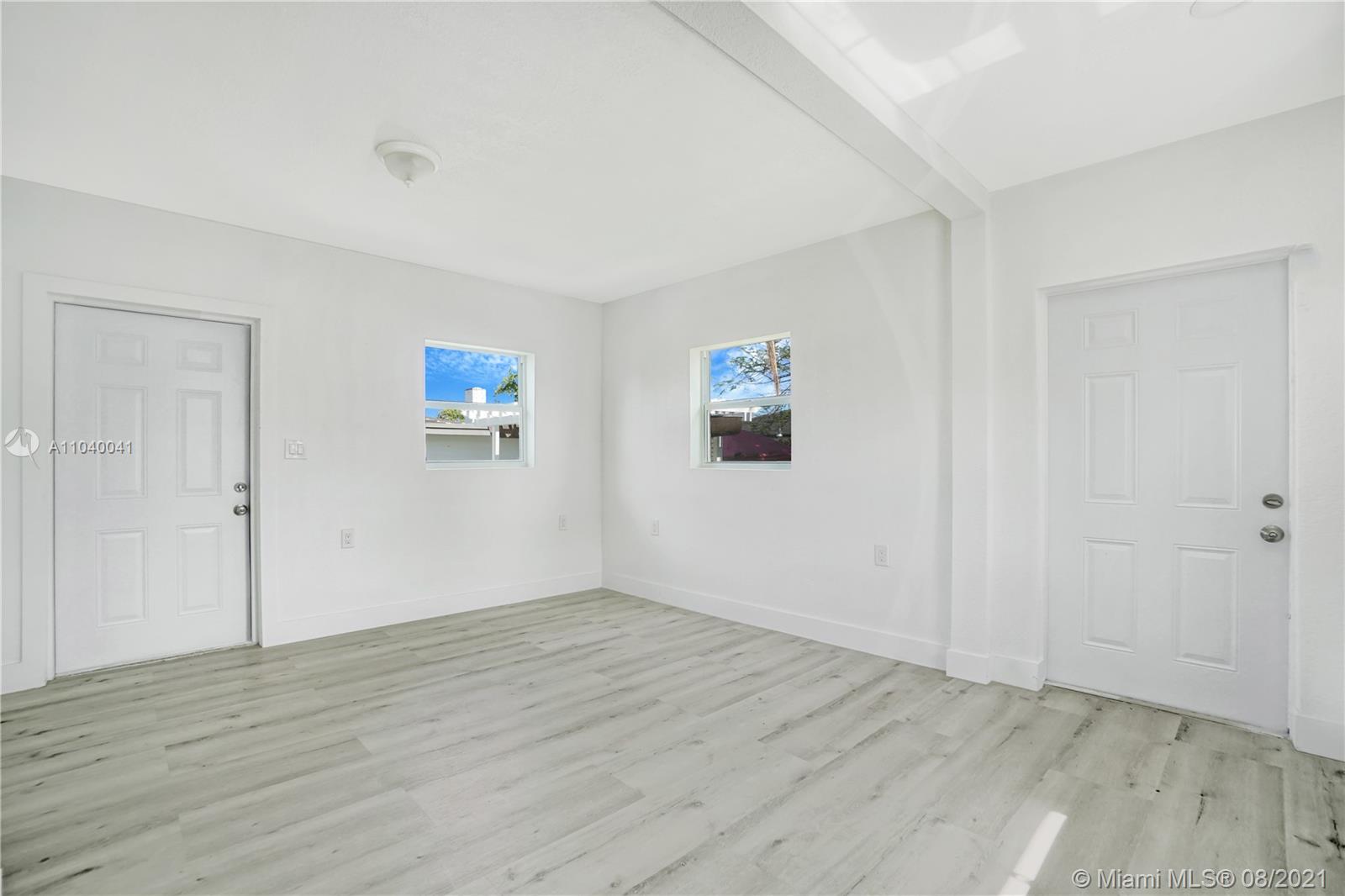 See details / 1999 sq. ft. $ 2021-05-10 0 Photo