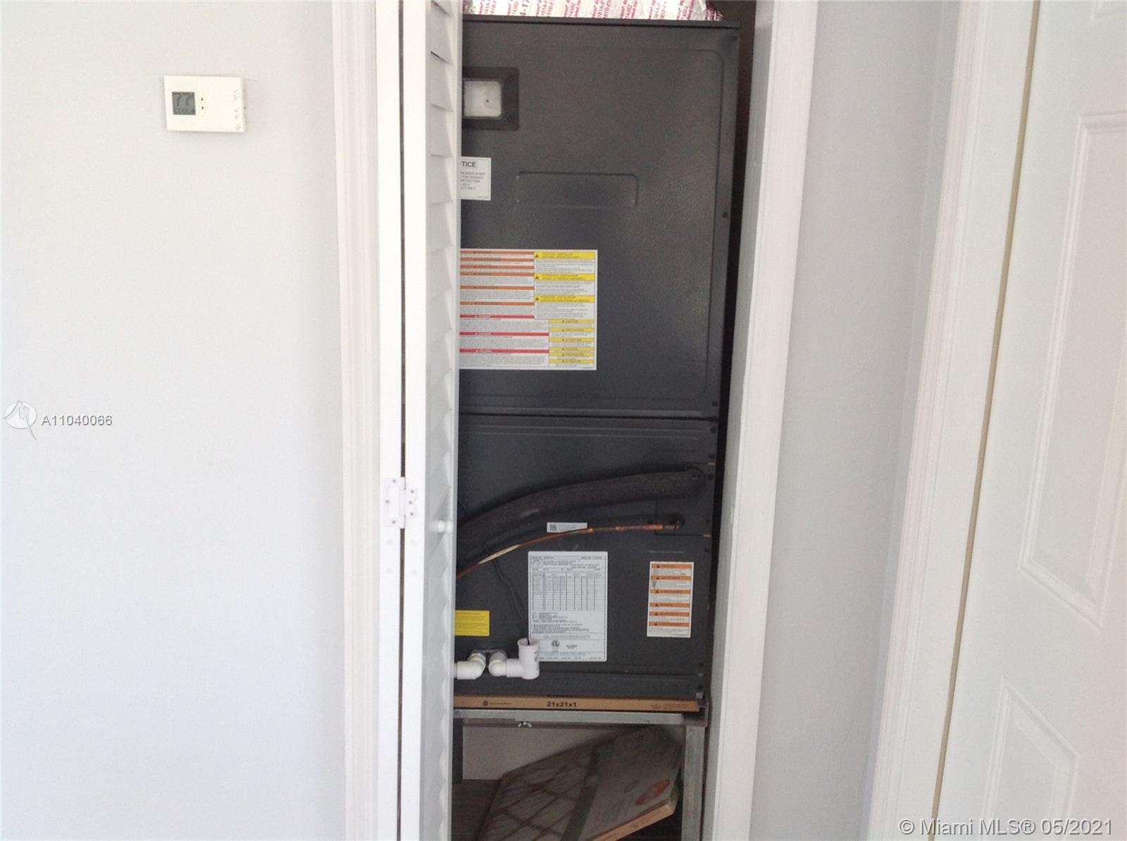 See details / 1713 sq. ft. $ 2021-05-10 0 Photo