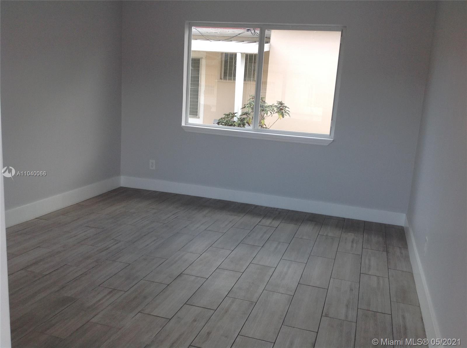See details / 1713 sq. ft. $ 2021-05-10 0 Photo