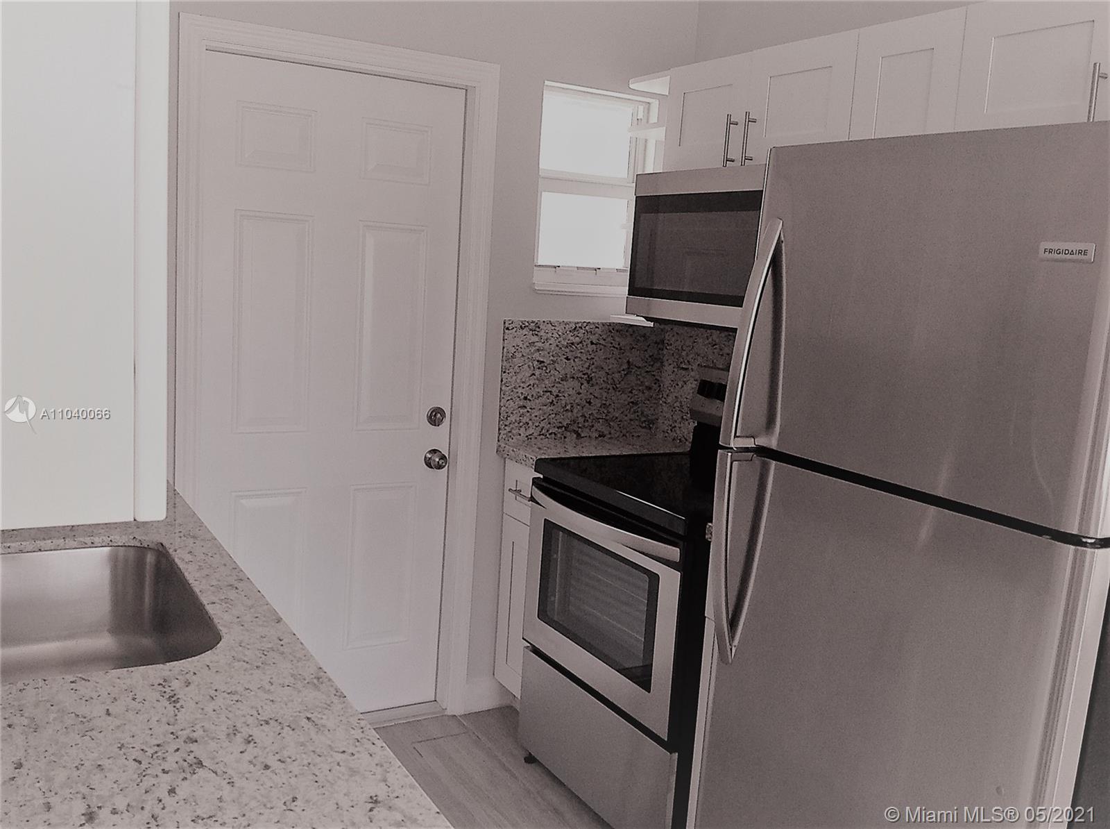 See details / 1713 sq. ft. $ 2021-05-10 0 Photo