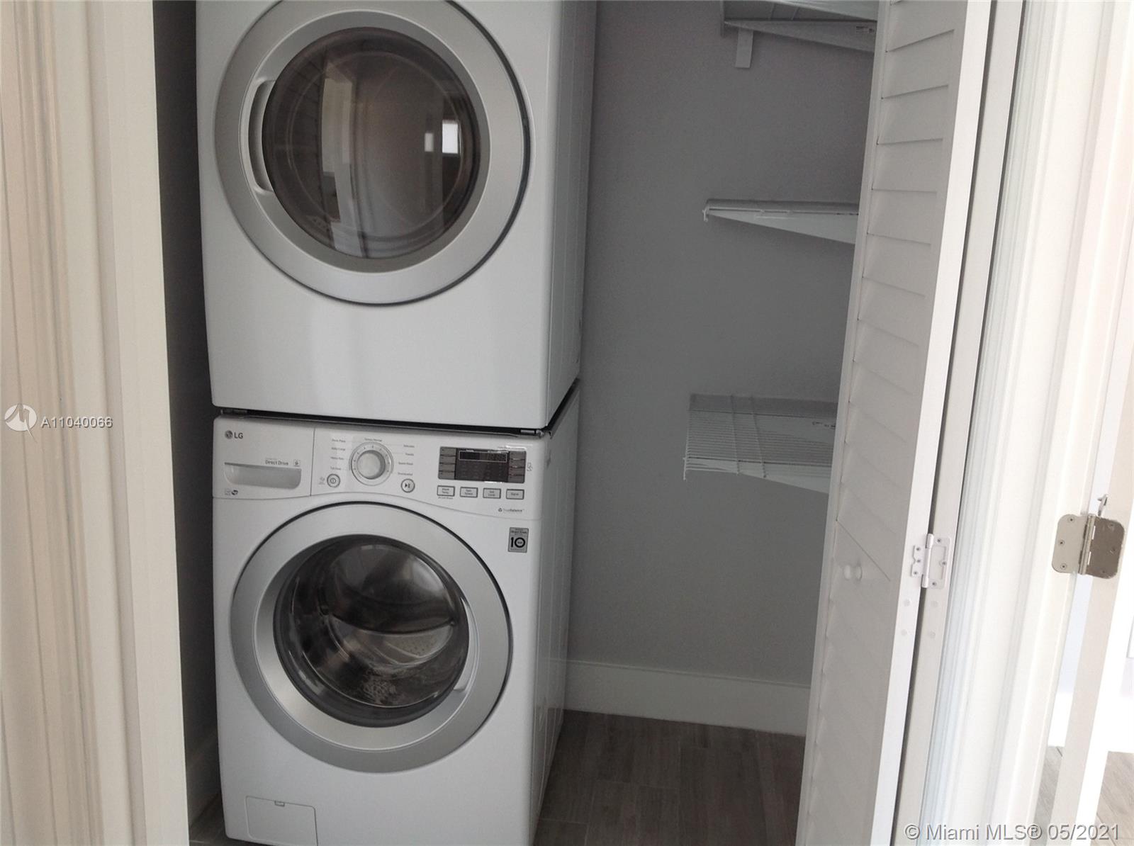 See details / 1713 sq. ft. $ 2021-05-10 0 Photo