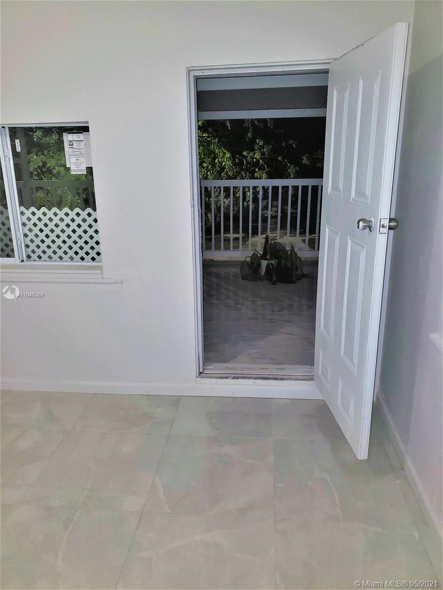 See details / 2640 sq. ft. $ 2021-05-11 0 Photo