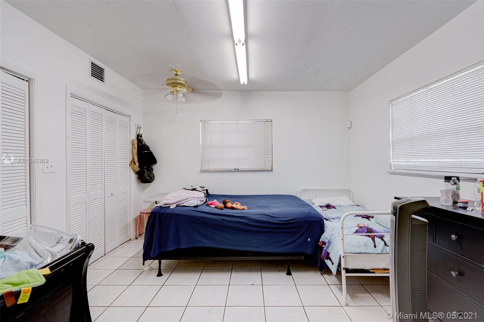 See details / 2640 sq. ft. $ 2021-05-11 0 Photo