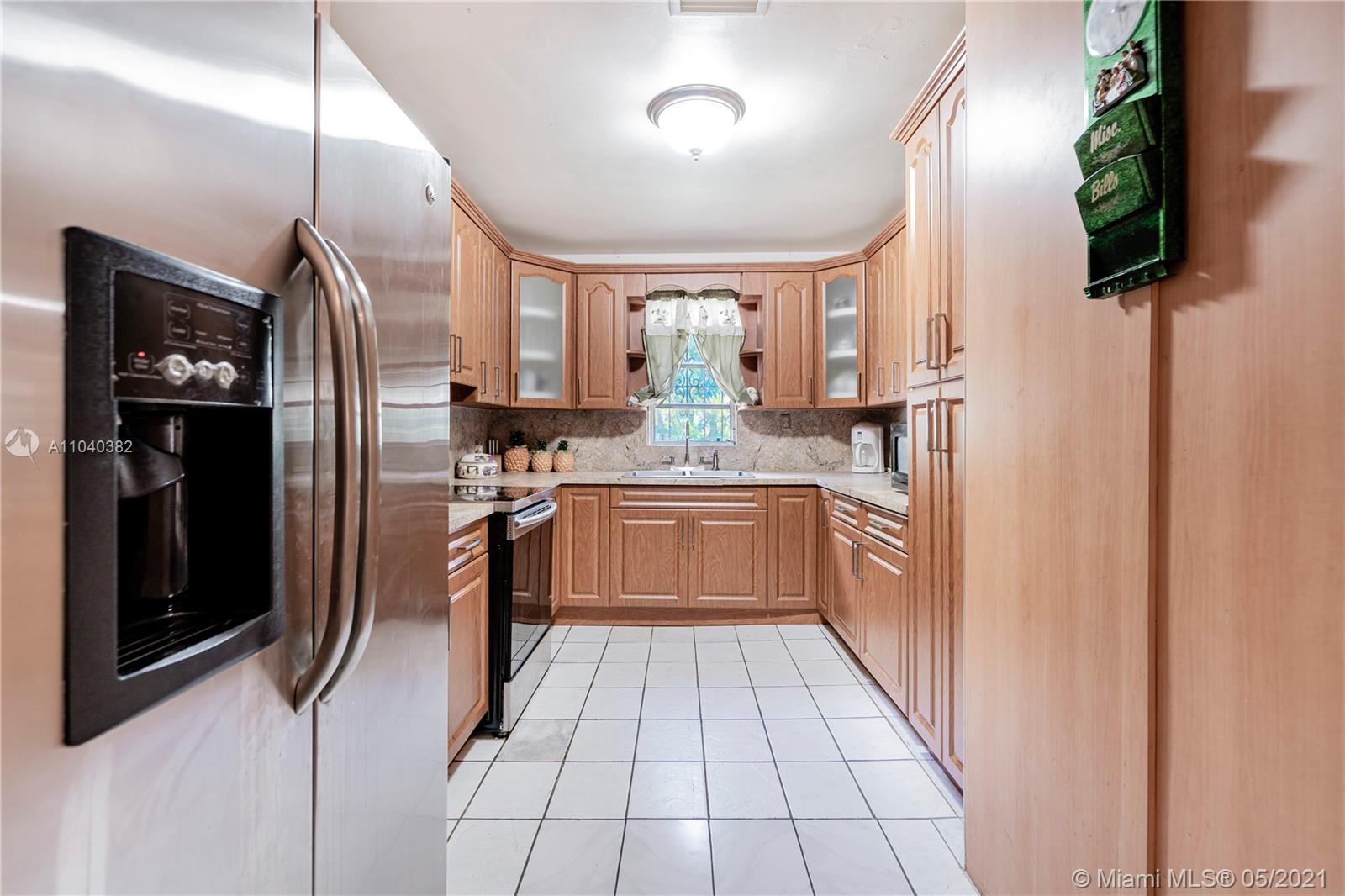 See details / 2653 sq. ft. $ 2021-05-11 0 Photo