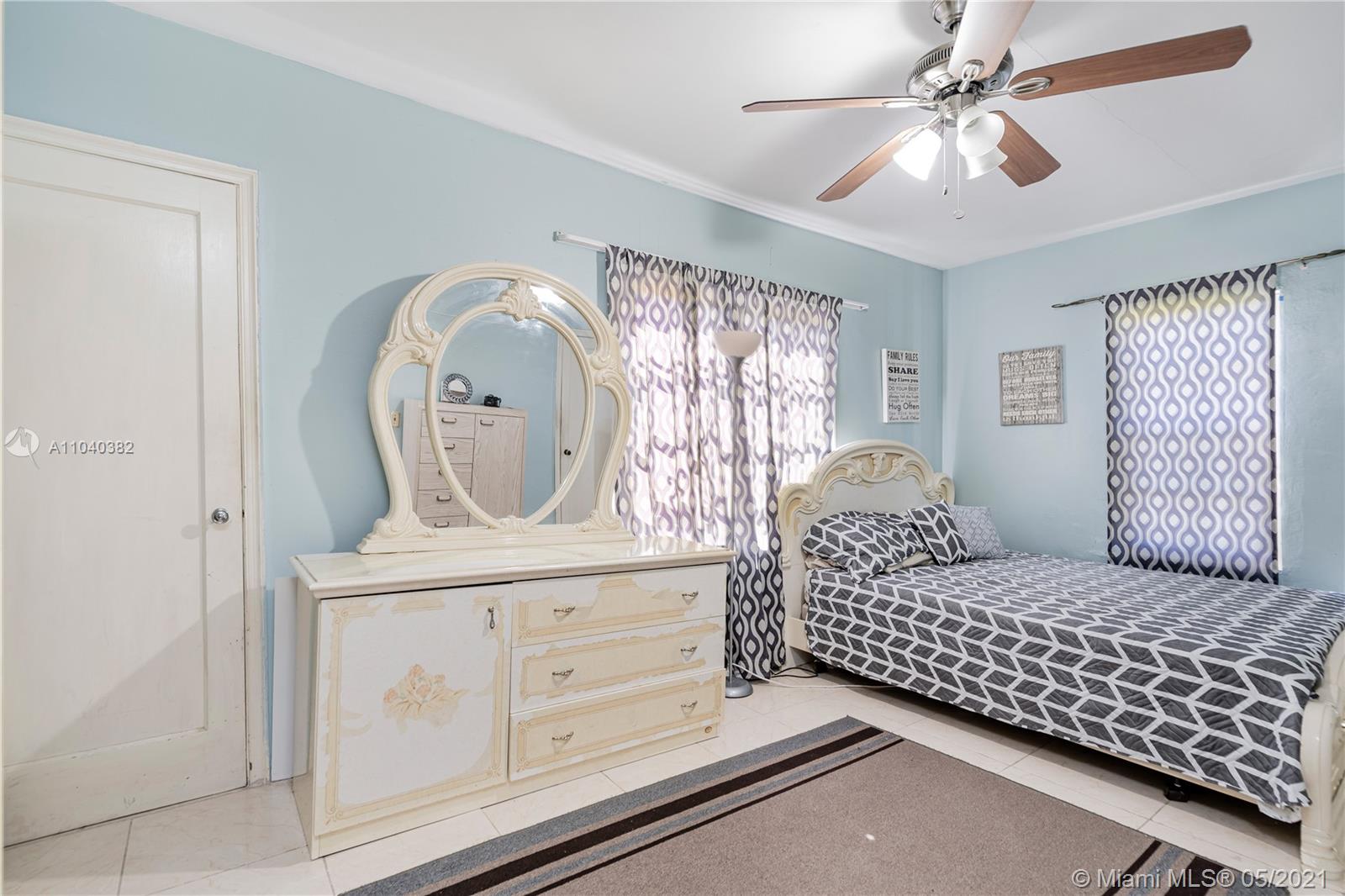 See details / 2653 sq. ft. $ 2021-05-11 0 Photo