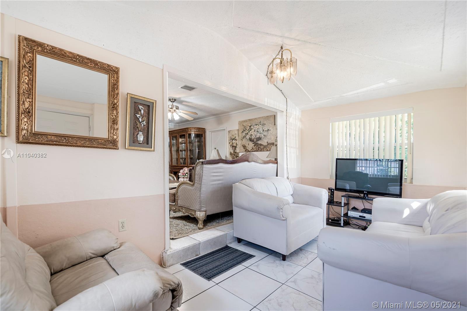 See details / 2653 sq. ft. $ 2021-05-11 0 Photo