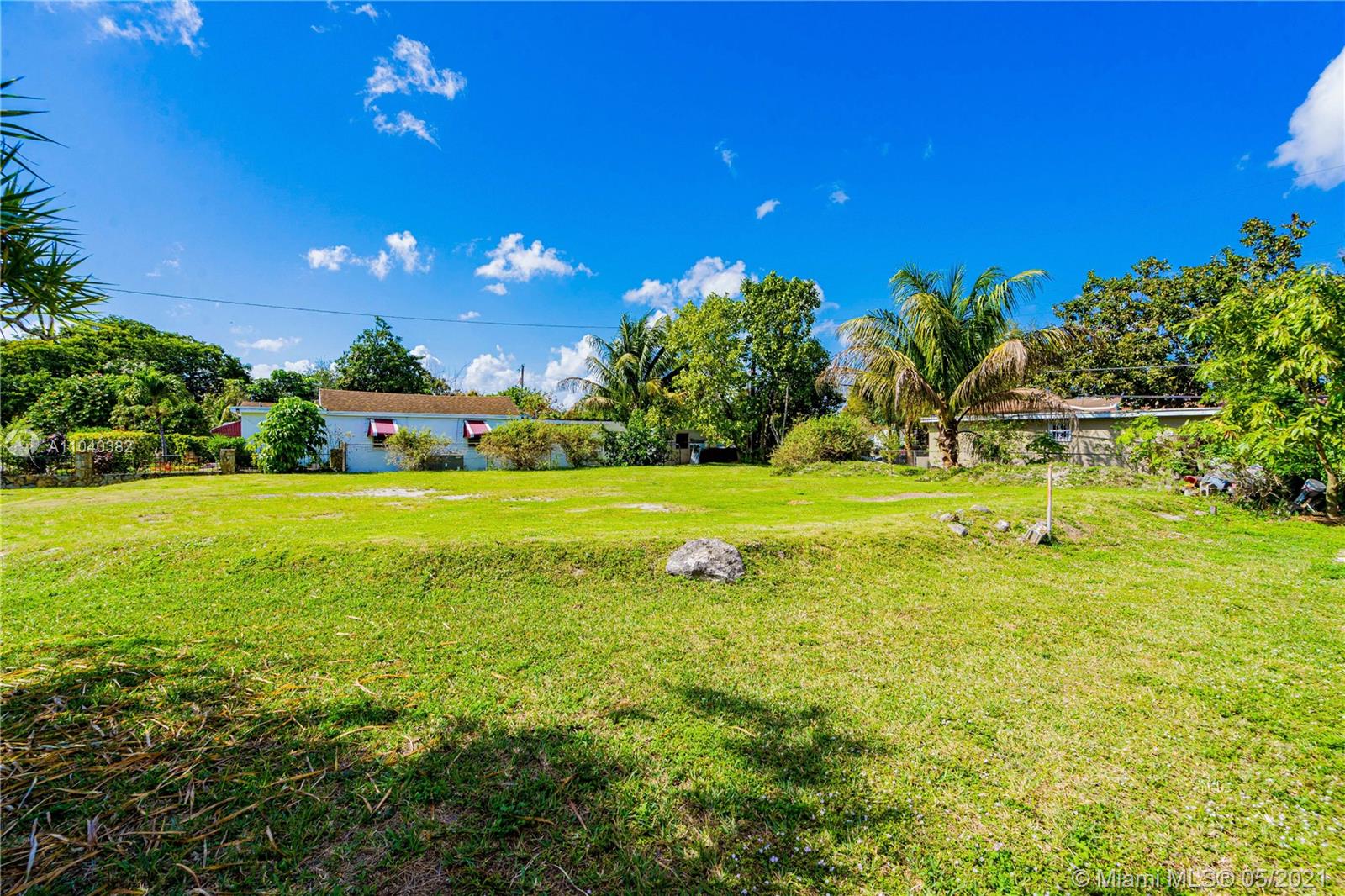 See details / 2653 sq. ft. $ 2021-05-11 0 Photo
