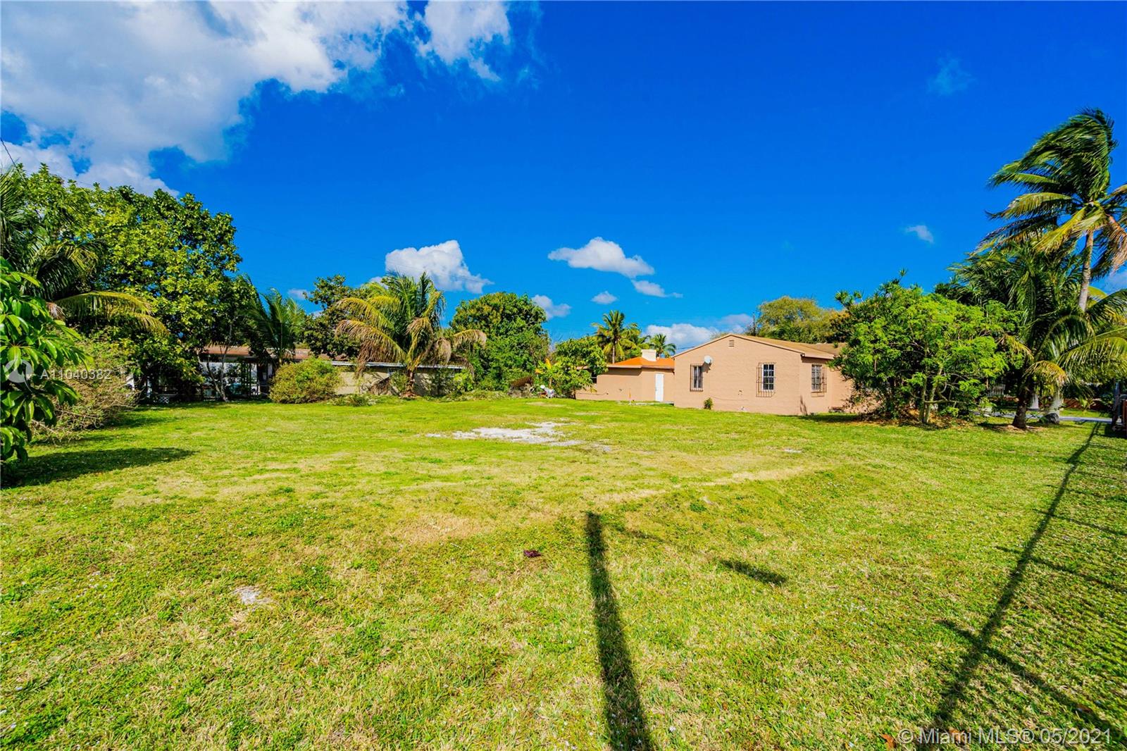 See details / 2653 sq. ft. $ 2021-05-11 0 Photo