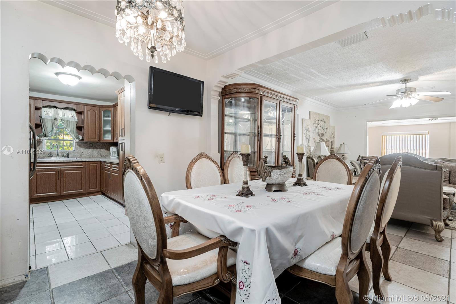 See details / 2653 sq. ft. $ 2021-05-11 0 Photo