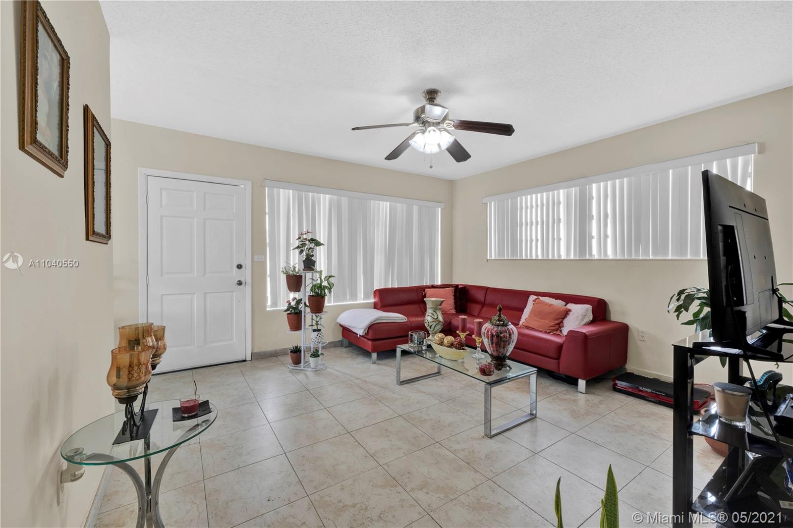See details / 1888 sq. ft. $ 2021-05-11 0 Photo