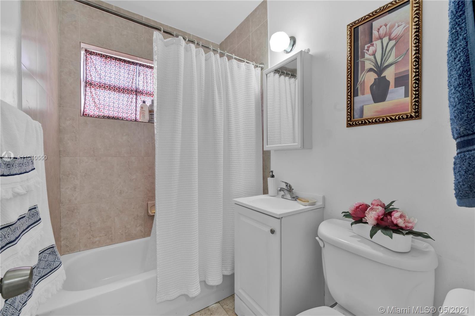See details / 1888 sq. ft. $ 2021-05-11 0 Photo