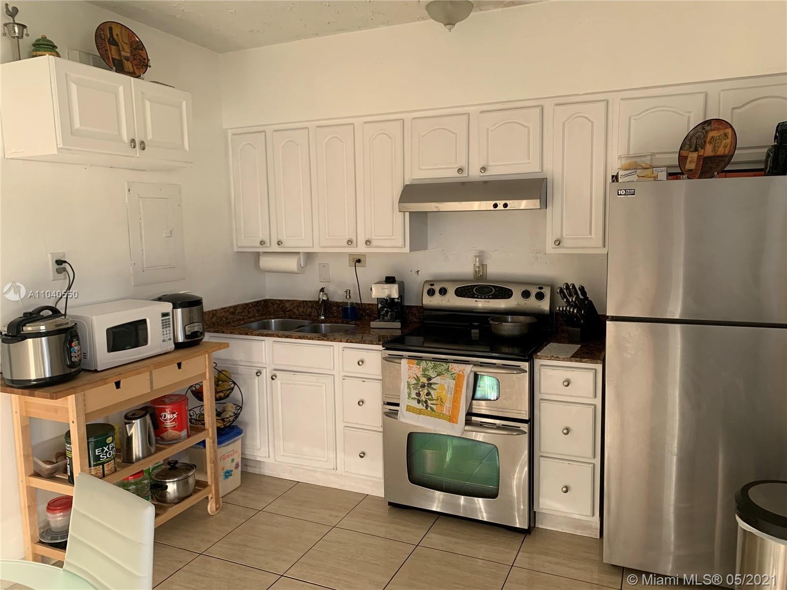 See details / 1888 sq. ft. $ 2021-05-11 0 Photo