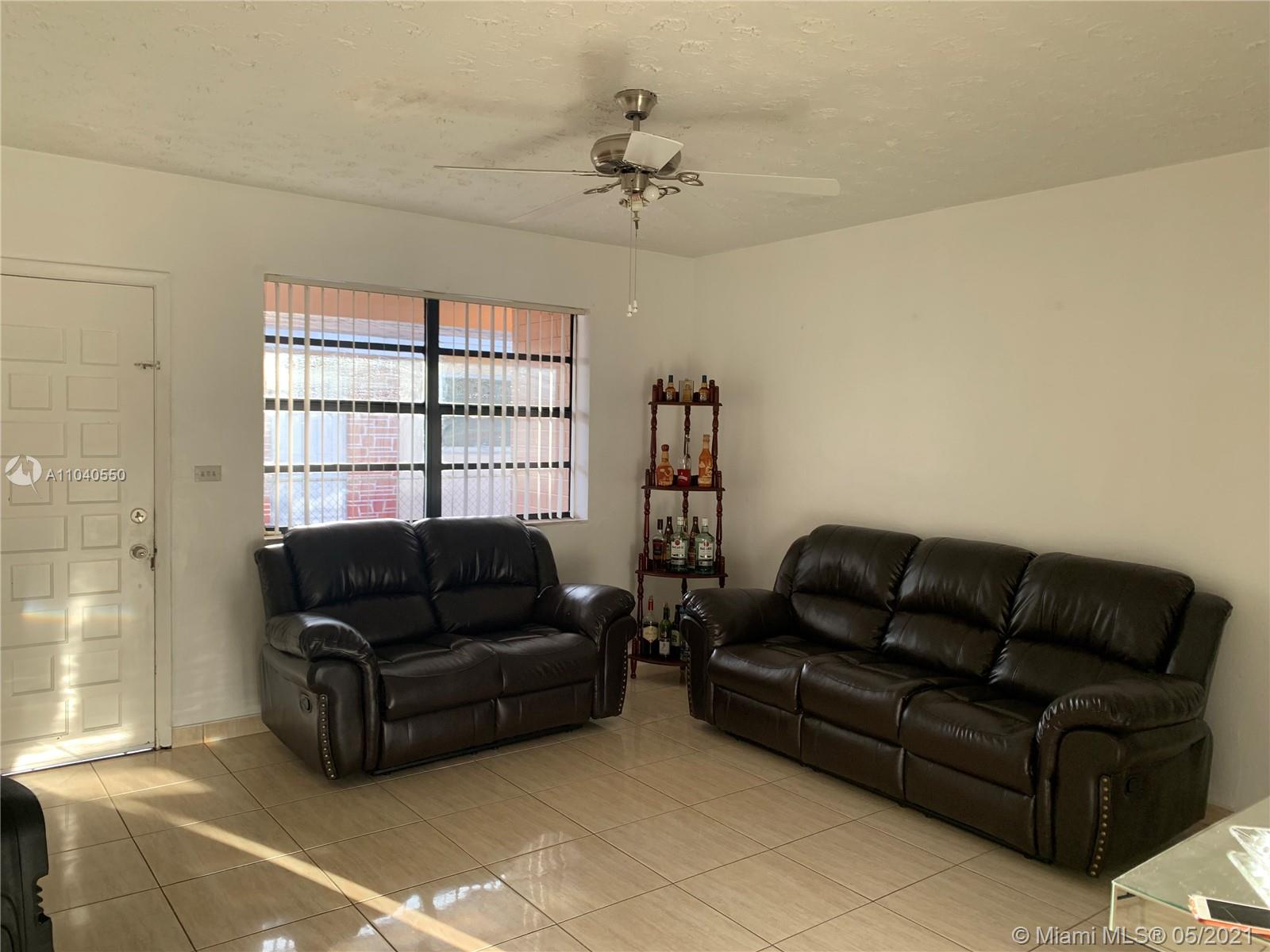 See details / 1888 sq. ft. $ 2021-05-11 0 Photo