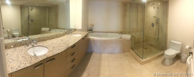 Ver detalles 1603 3 / 3 1733 sq. ft. $ 2021-05-11 0 foto