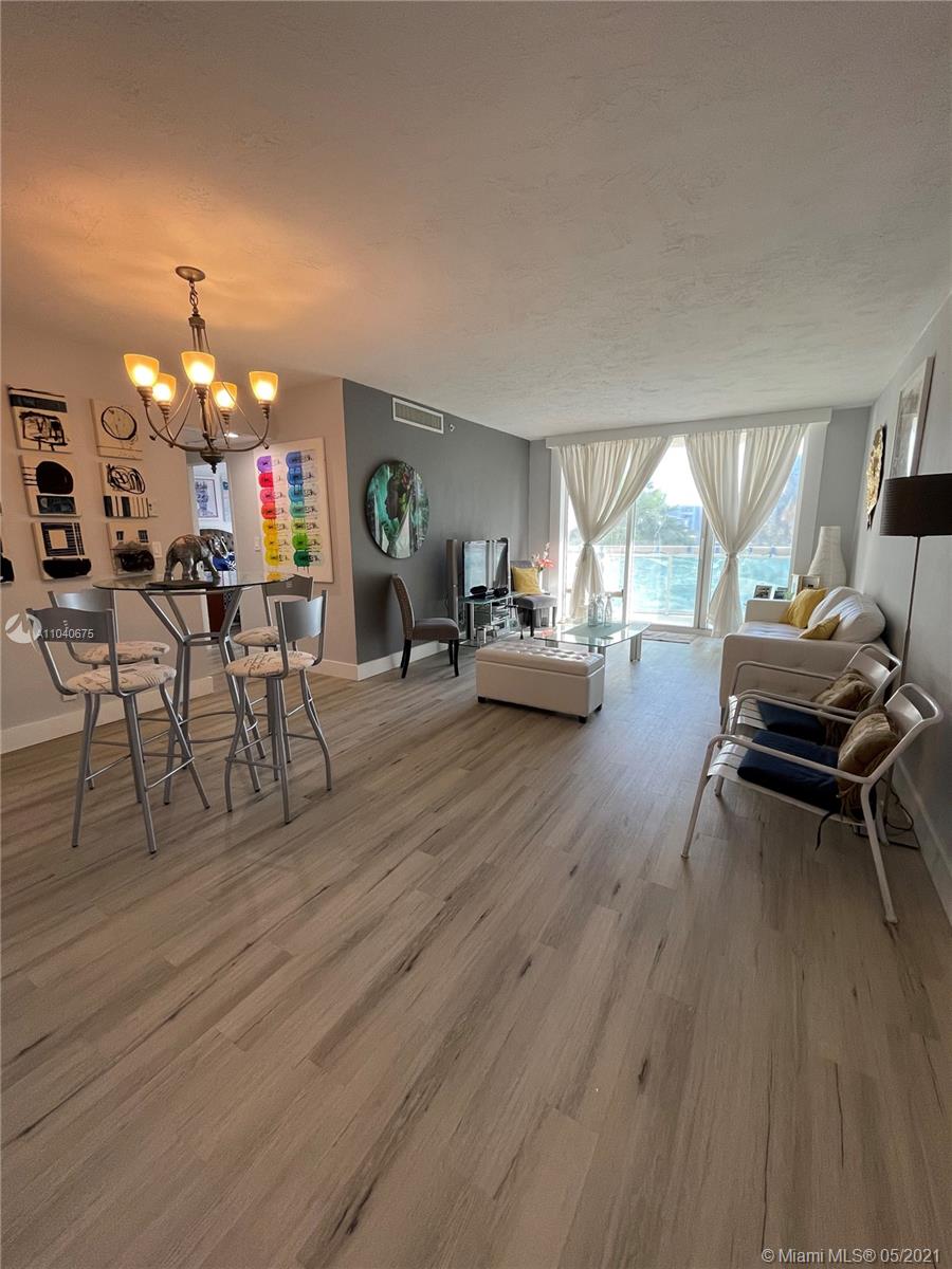 Photo of 3001 Ocean Dr #337, Hollywood, Florida, 33019 -