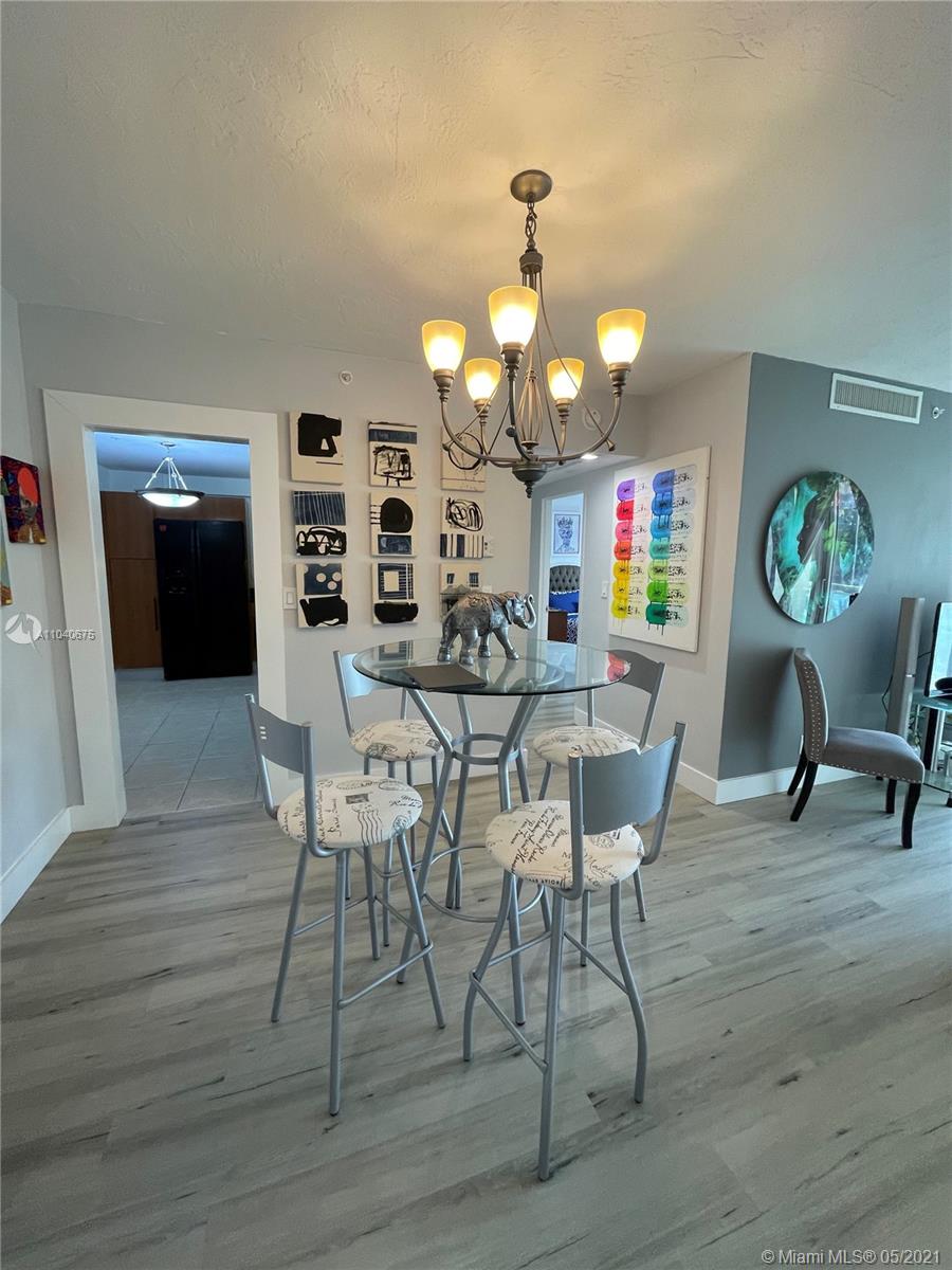 Photo of 3001 Ocean Dr #337, Hollywood, Florida, 33019 -