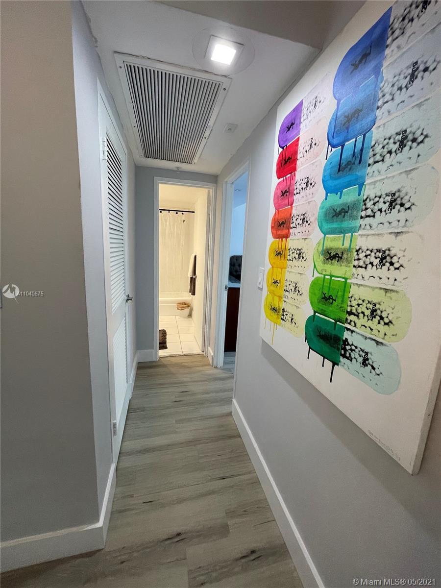 Photo of 3001 Ocean Dr #337, Hollywood, Florida, 33019 -