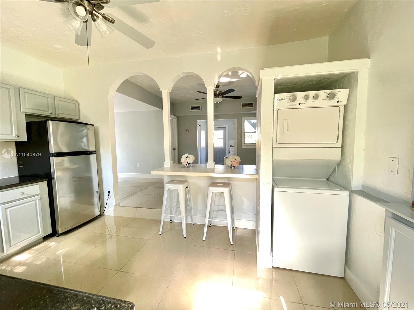 See details / 1246 sq. ft. $ 2021-05-11 0 Photo