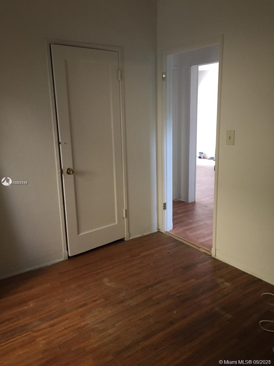 See details / 1612 sq. ft. $ 2021-05-12 0 Photo