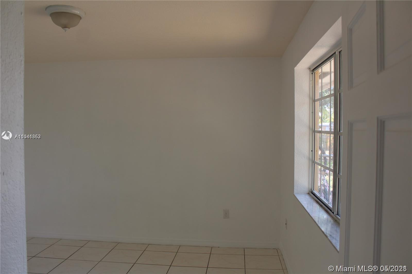 See details / 3306 sq. ft. $ 2021-05-12 0 Photo