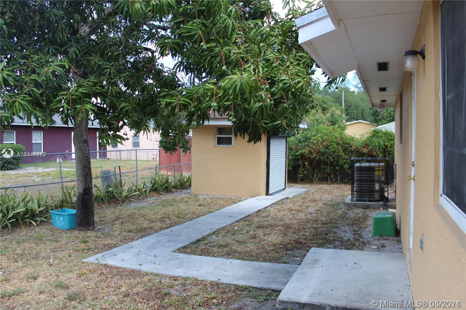 See details / 3306 sq. ft. $ 2021-05-12 0 Photo