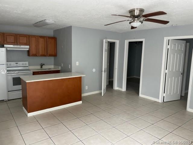 See details / 2482 sq. ft. $ 2021-05-12 0 Photo