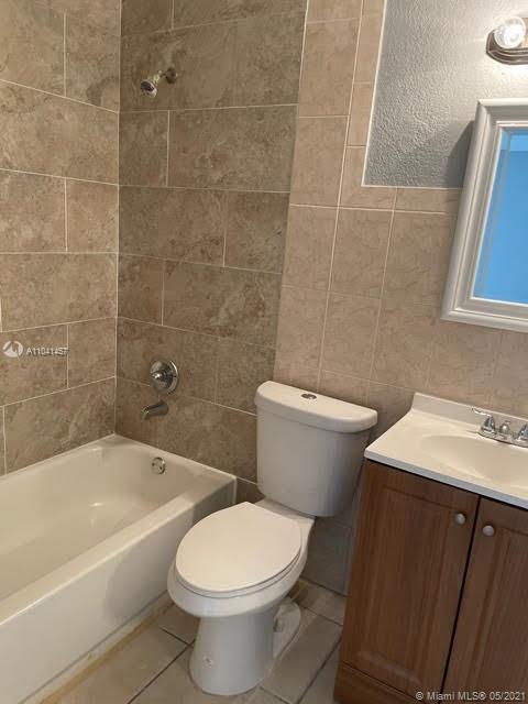 See details / 2482 sq. ft. $ 2021-05-12 0 Photo