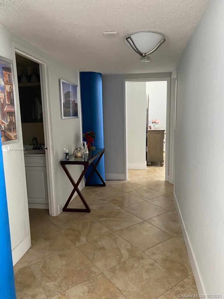 Photo of 3725 Ocean Dr #1417, Hollywood, Florida, 33019 -