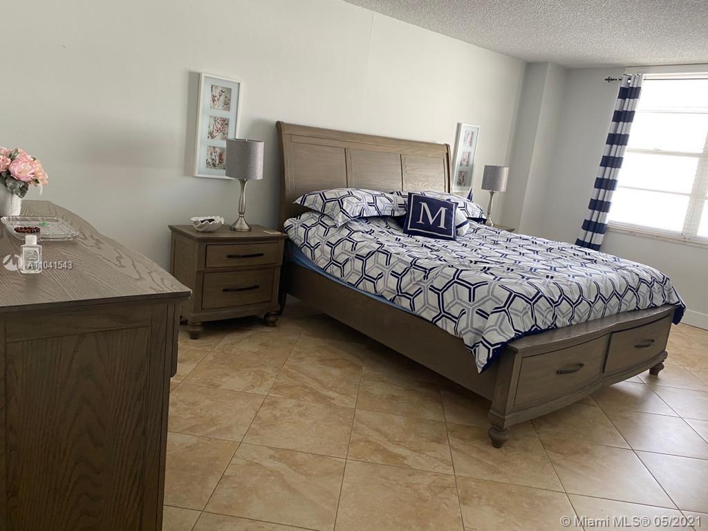 Photo of 3725 Ocean Dr #1417, Hollywood, Florida, 33019 -