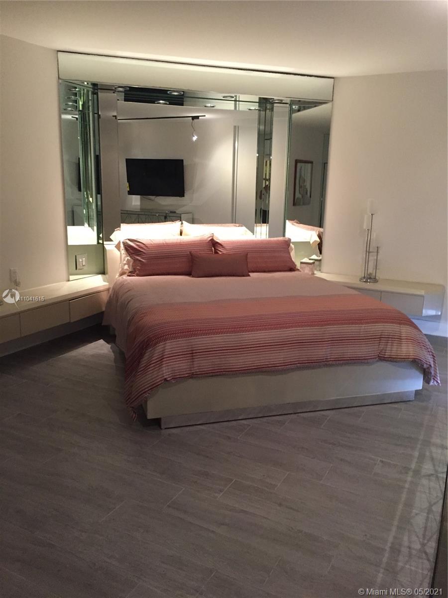 Photo of 19355 Turnberry Way #25F, Aventura, Florida, 33180 -
