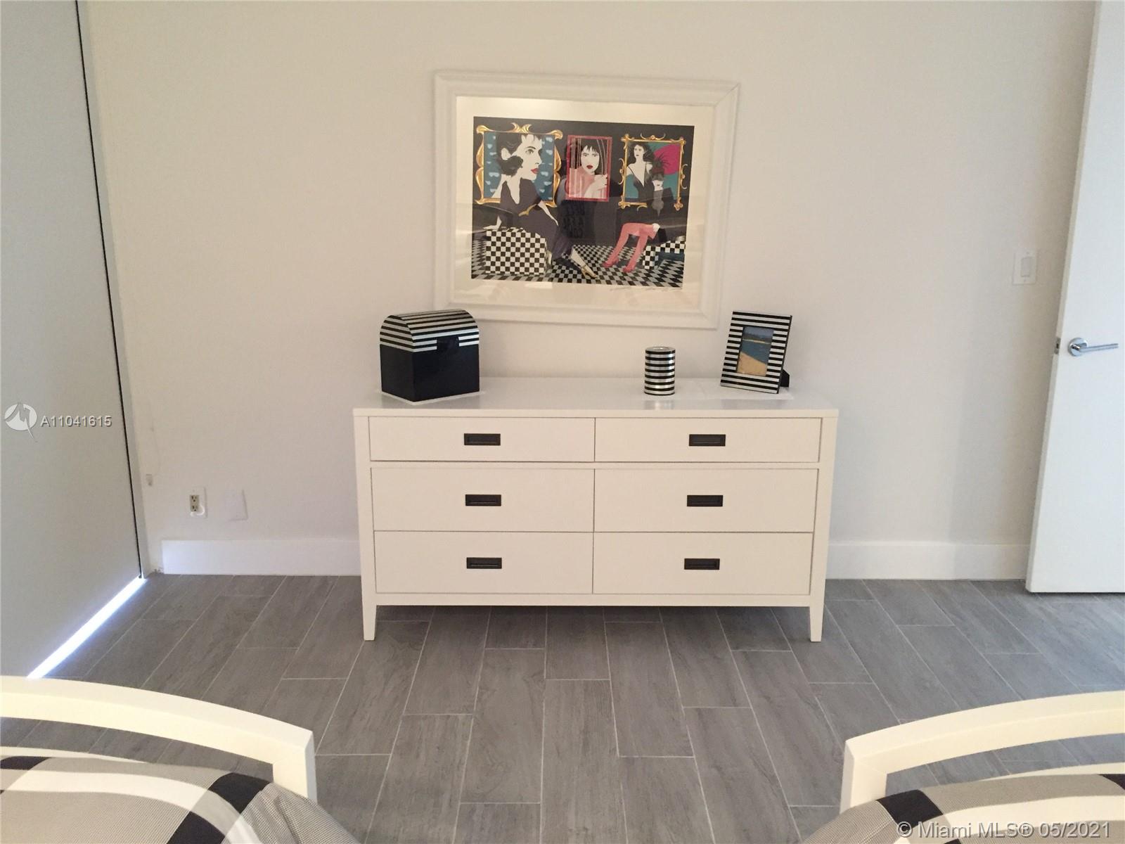 Photo of 19355 Turnberry Way #25F, Aventura, Florida, 33180 -