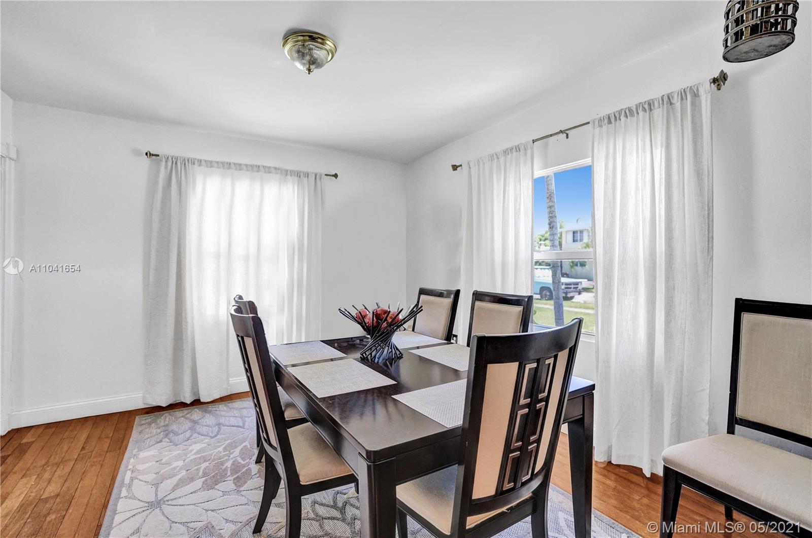 See details / 1710 sq. ft. $ 2021-05-13 0 Photo