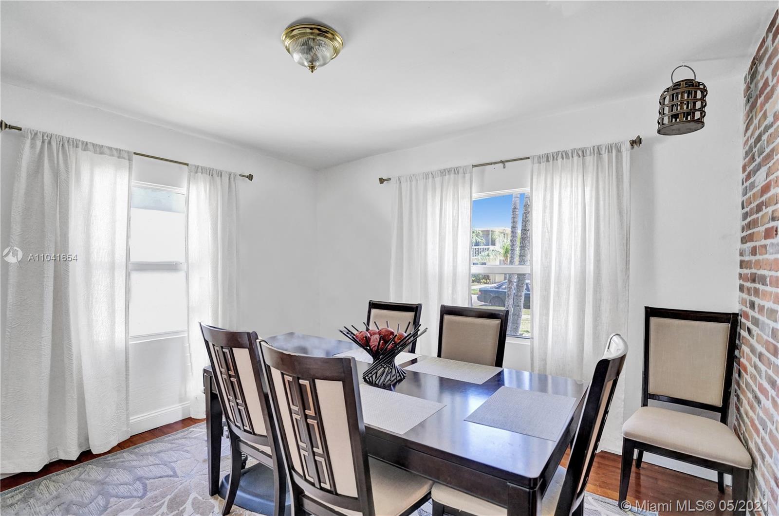 See details / 1710 sq. ft. $ 2021-05-13 0 Photo