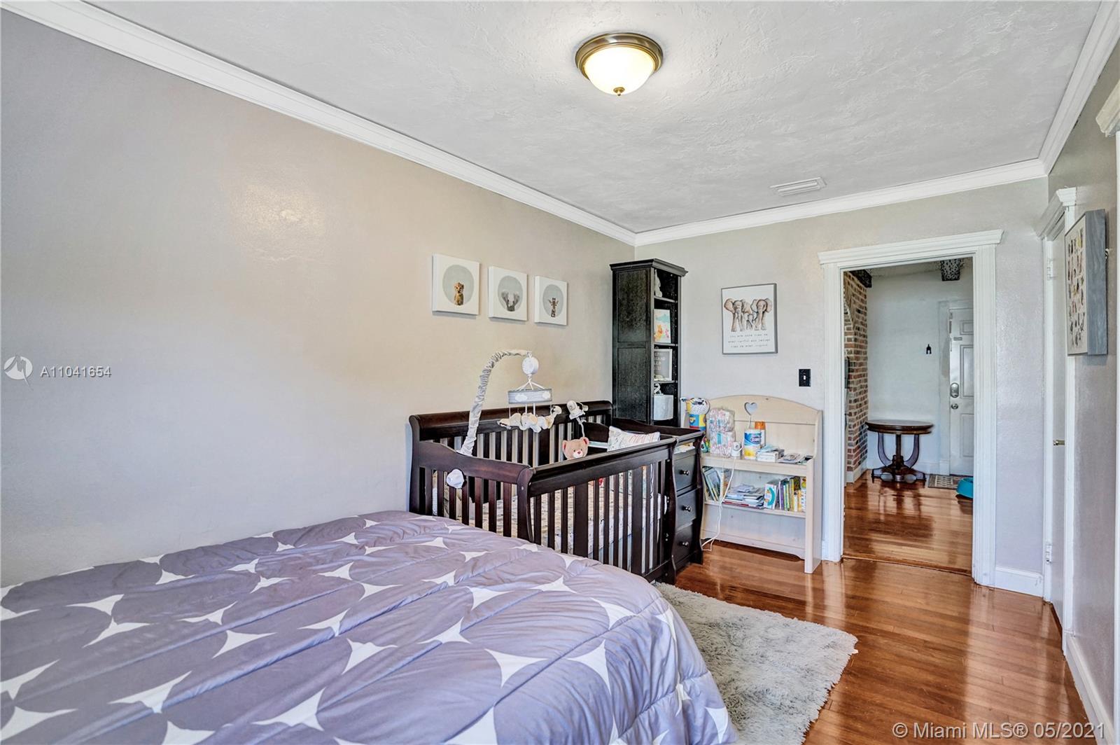 See details / 1710 sq. ft. $ 2021-05-13 0 Photo