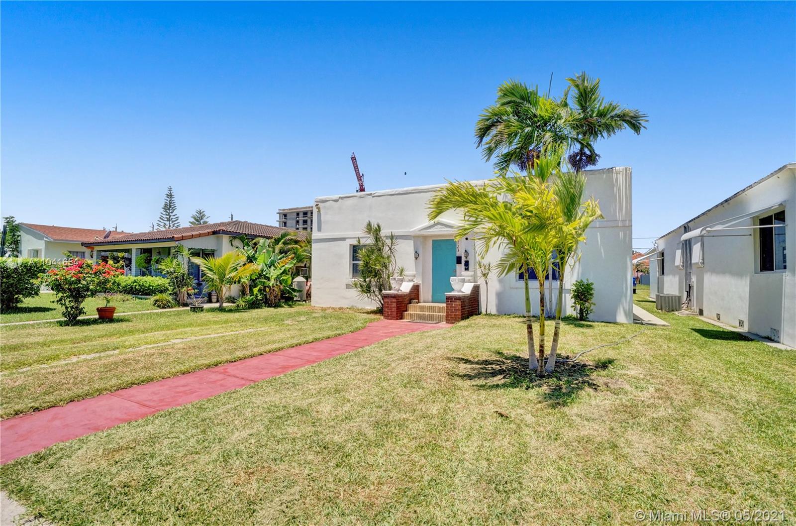 See details / 1710 sq. ft. $ 2021-05-13 0 Photo
