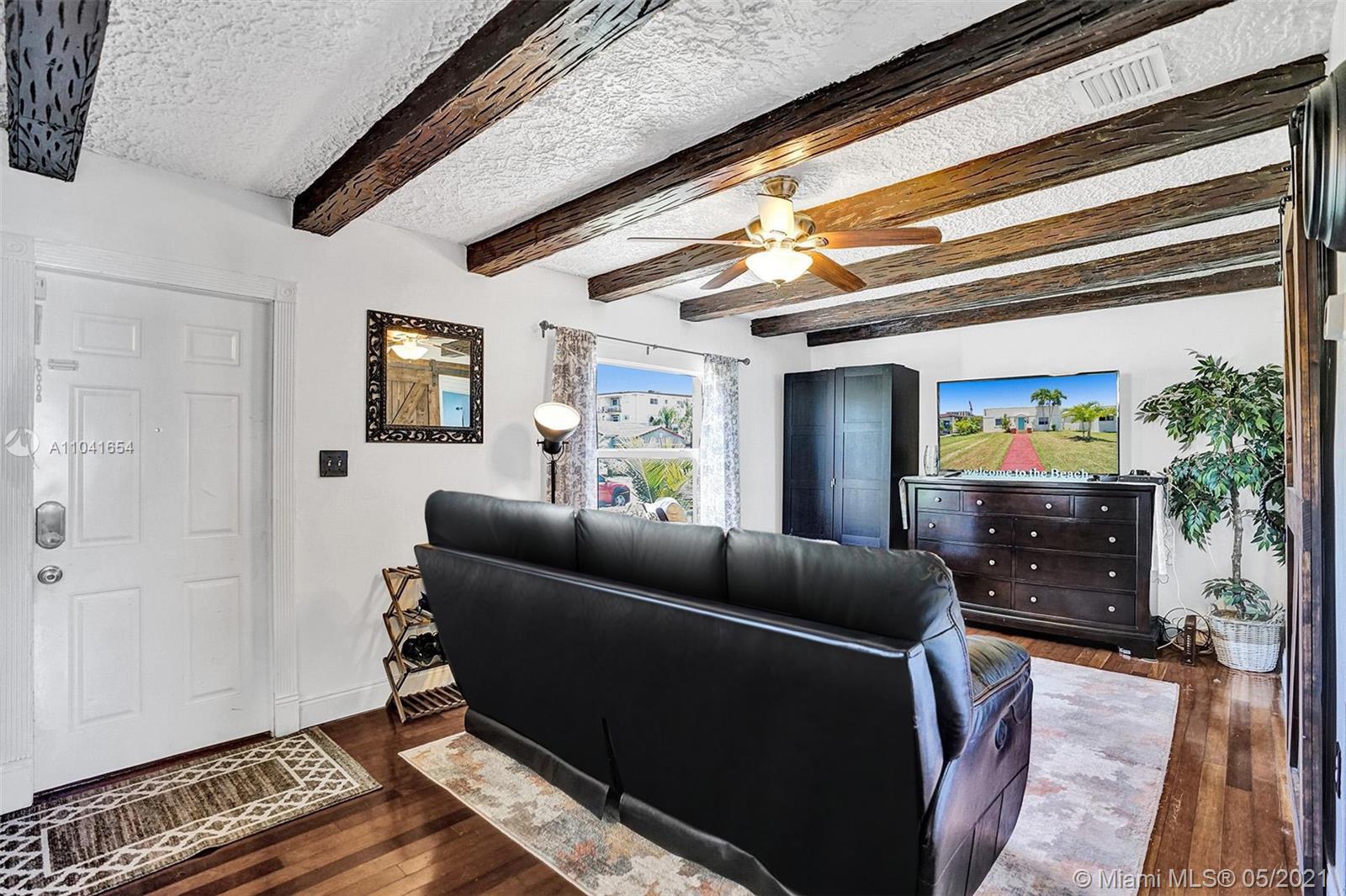 See details / 1710 sq. ft. $ 2021-05-13 0 Photo