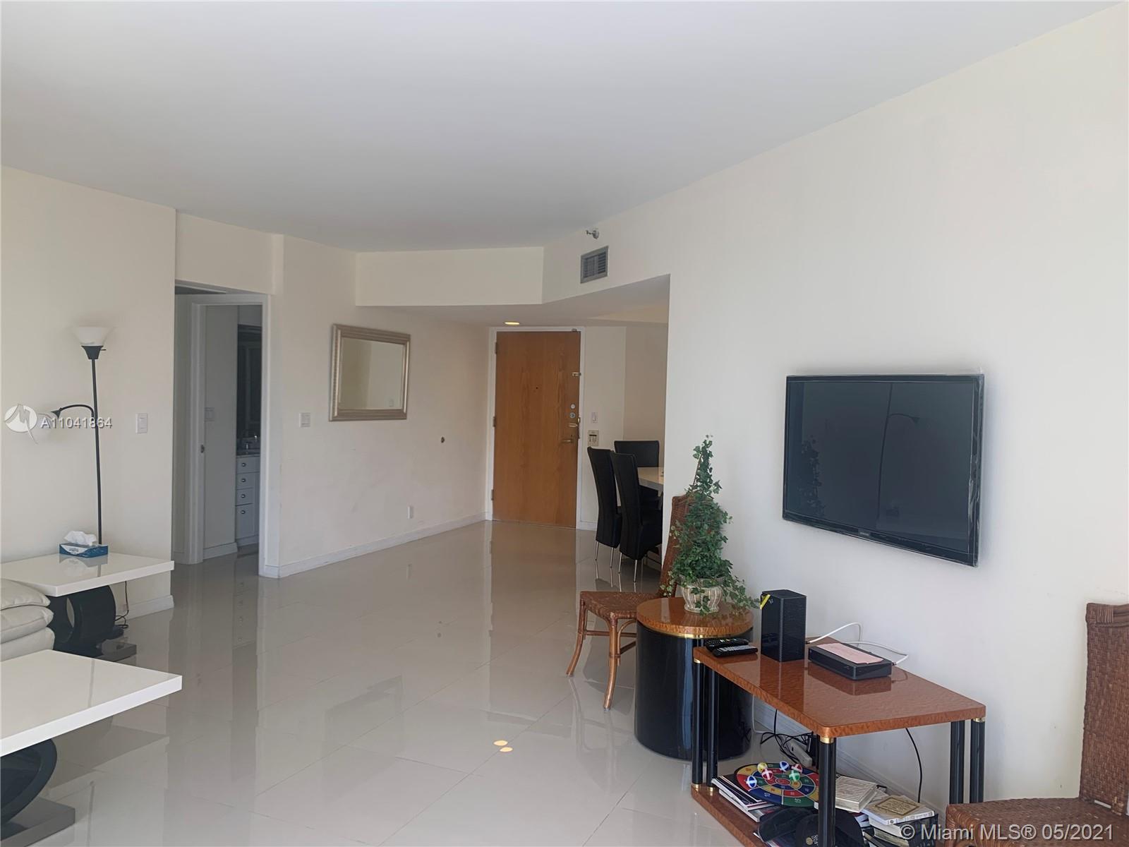 Photo of 19355 Turnberry Way #4G, Aventura, Florida, 33180 -