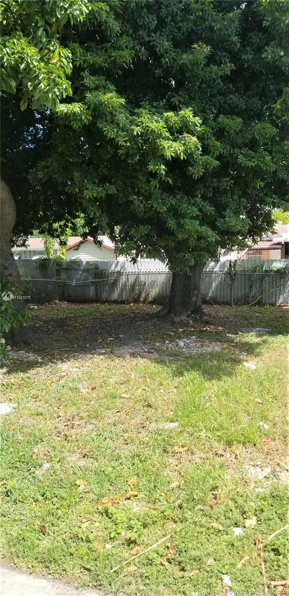 See details / 1620 sq. ft. $ 2021-05-13 0 Photo