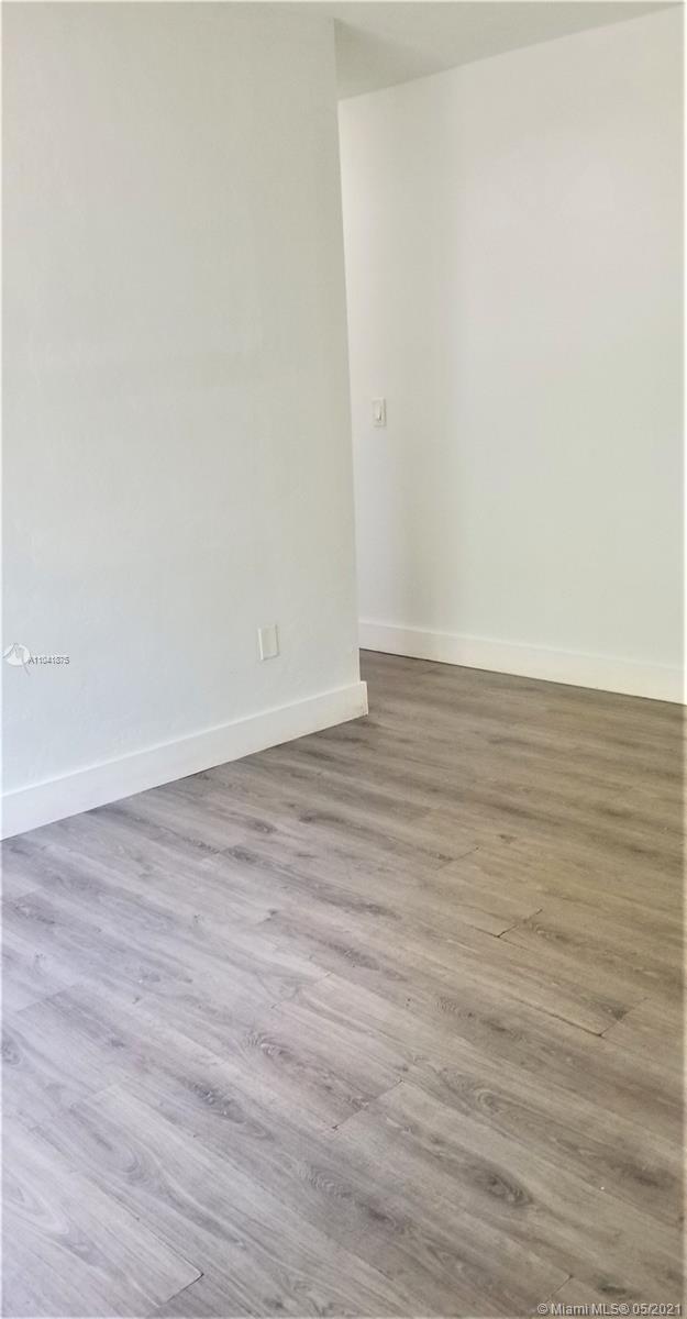 See details / 1620 sq. ft. $ 2021-05-13 0 Photo