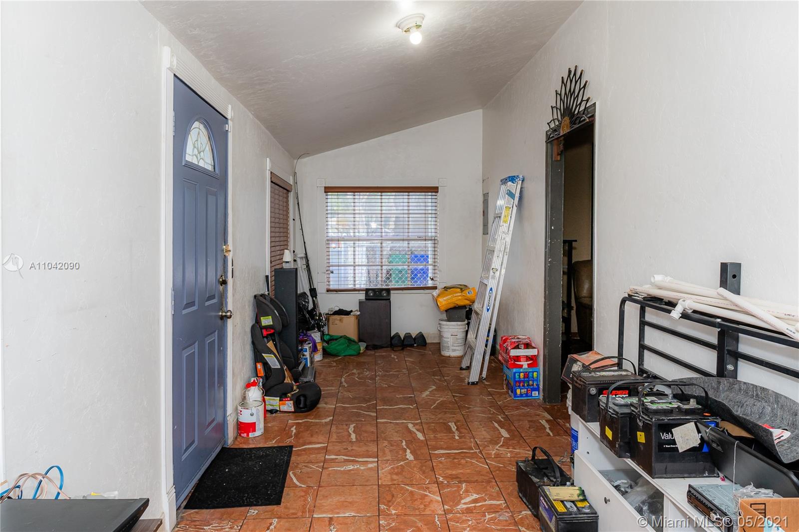 See details / sq. ft. $ 2021-05-13 0 Photo