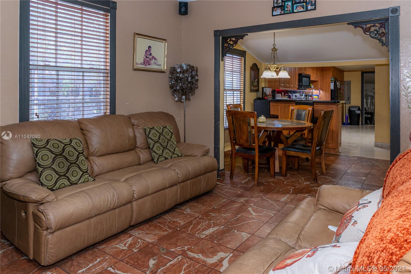 See details / sq. ft. $ 2021-05-13 0 Photo