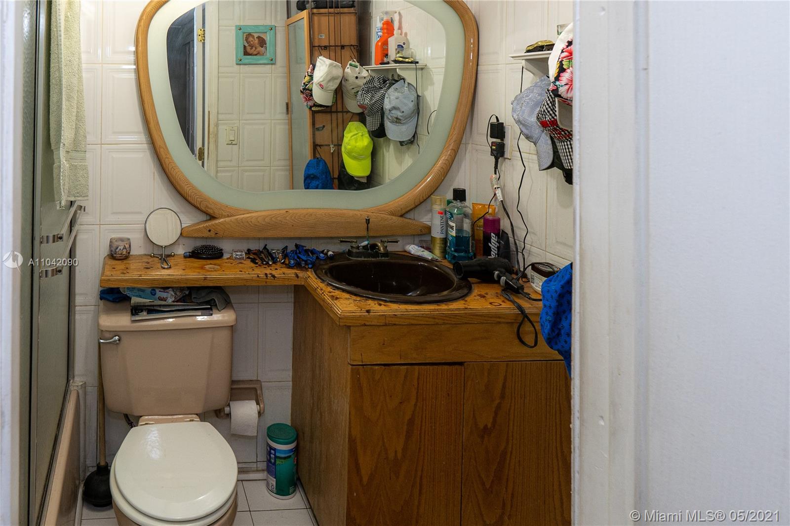 See details / sq. ft. $ 2021-05-13 0 Photo