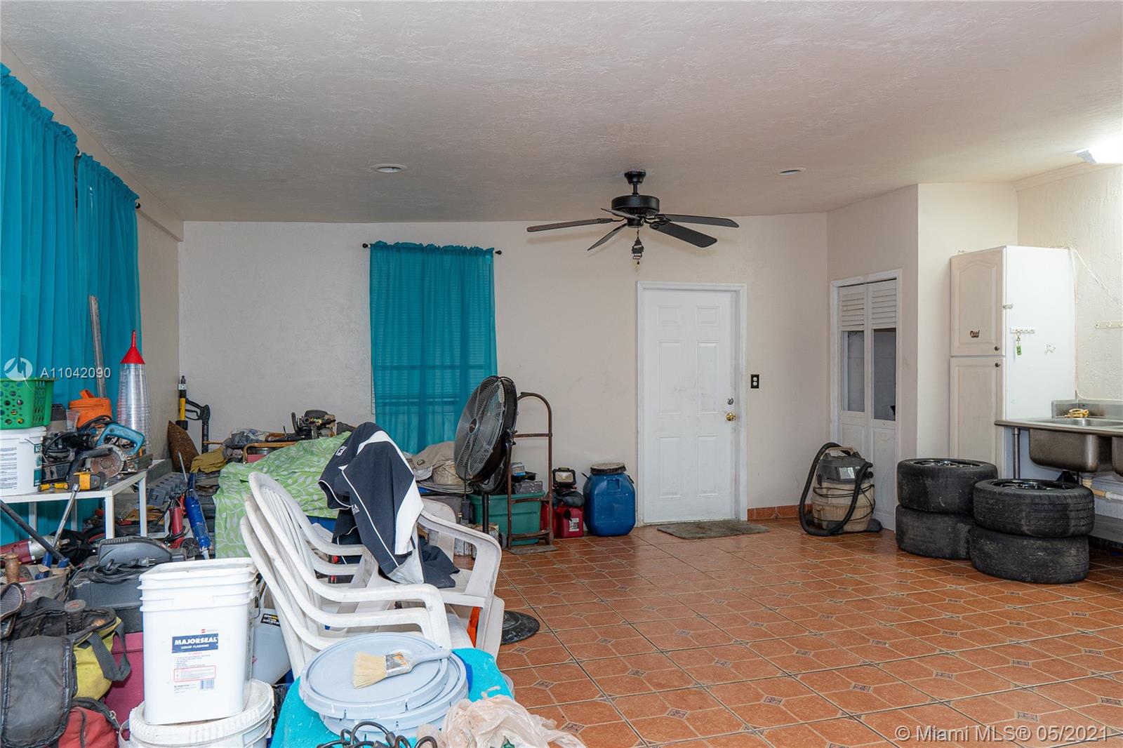 See details / sq. ft. $ 2021-05-13 0 Photo