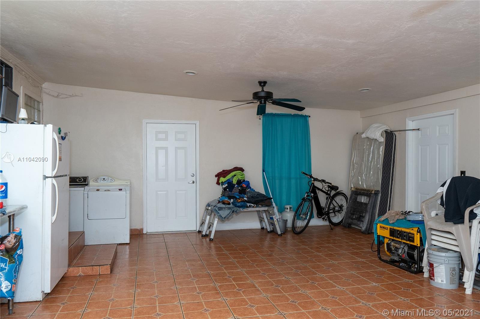 See details / sq. ft. $ 2021-05-13 0 Photo