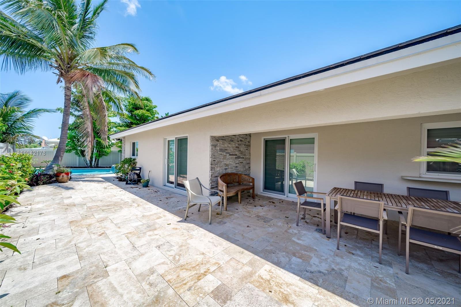 See details / 3281 sq. ft. $ 2021-05-13 0 Photo