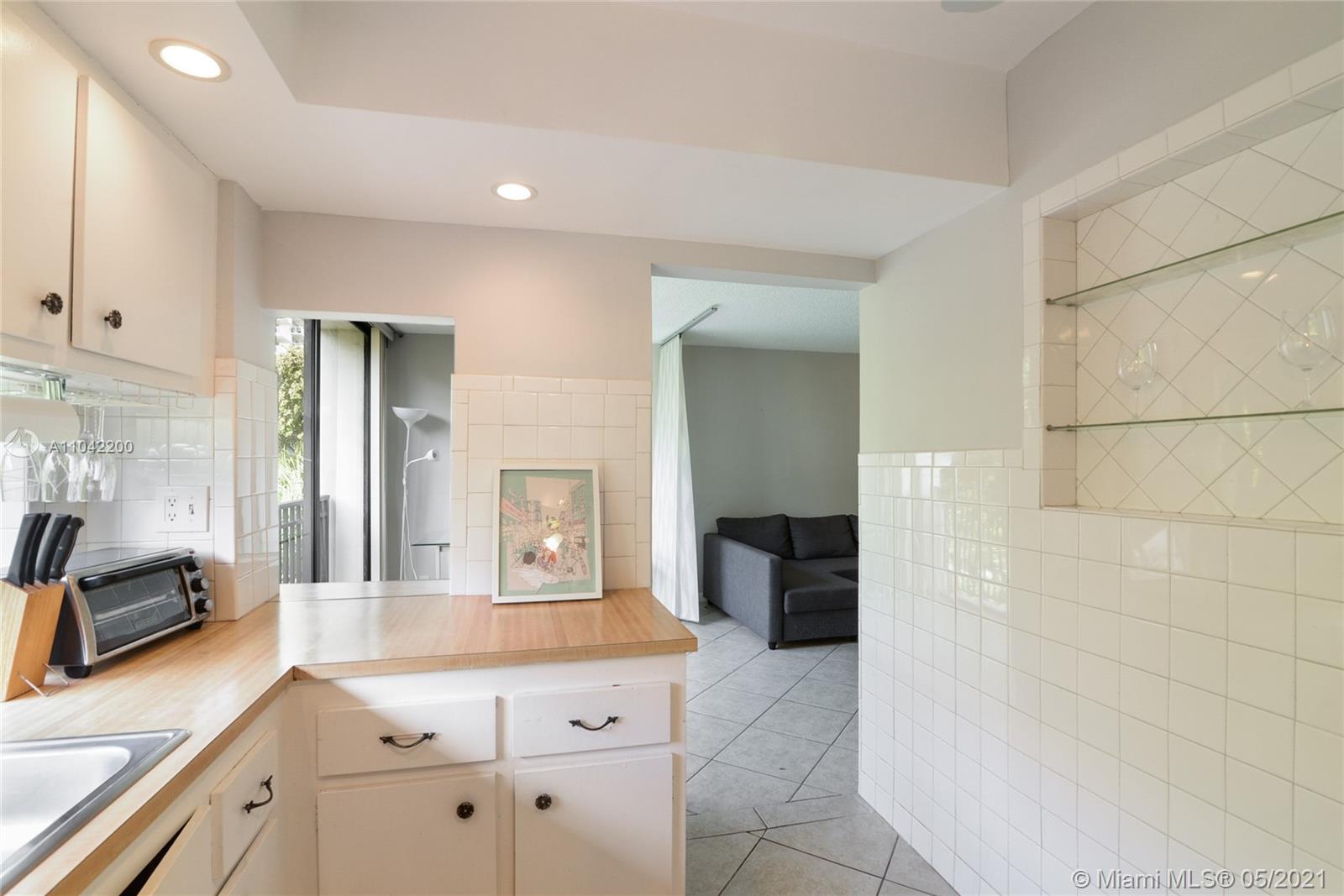 Photo of 16919 Bay Rd #414, Sunny Isles Beach, Florida, 33160 -
