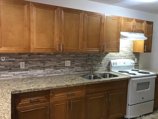 See details / 2267 sq. ft. $ 2021-05-13 0 Photo