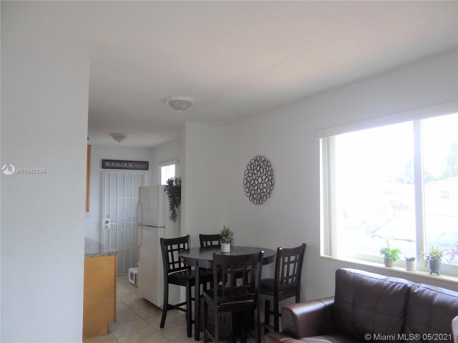 See details / 1897 sq. ft. $ 2021-05-14 0 Photo